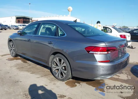 2022 Volkswagen Passat 2.0T Se z USA, uszkodzony, nr VIN 1VWSA7A34NC005762